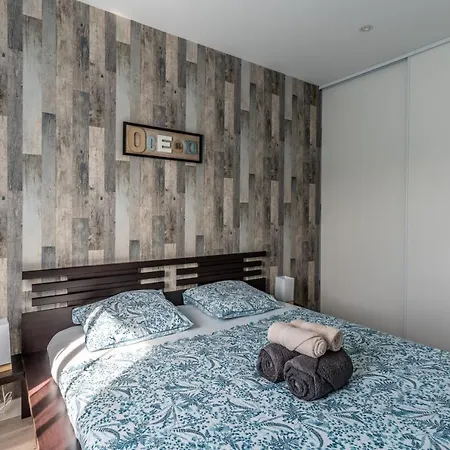 Maison Cosy מיוס